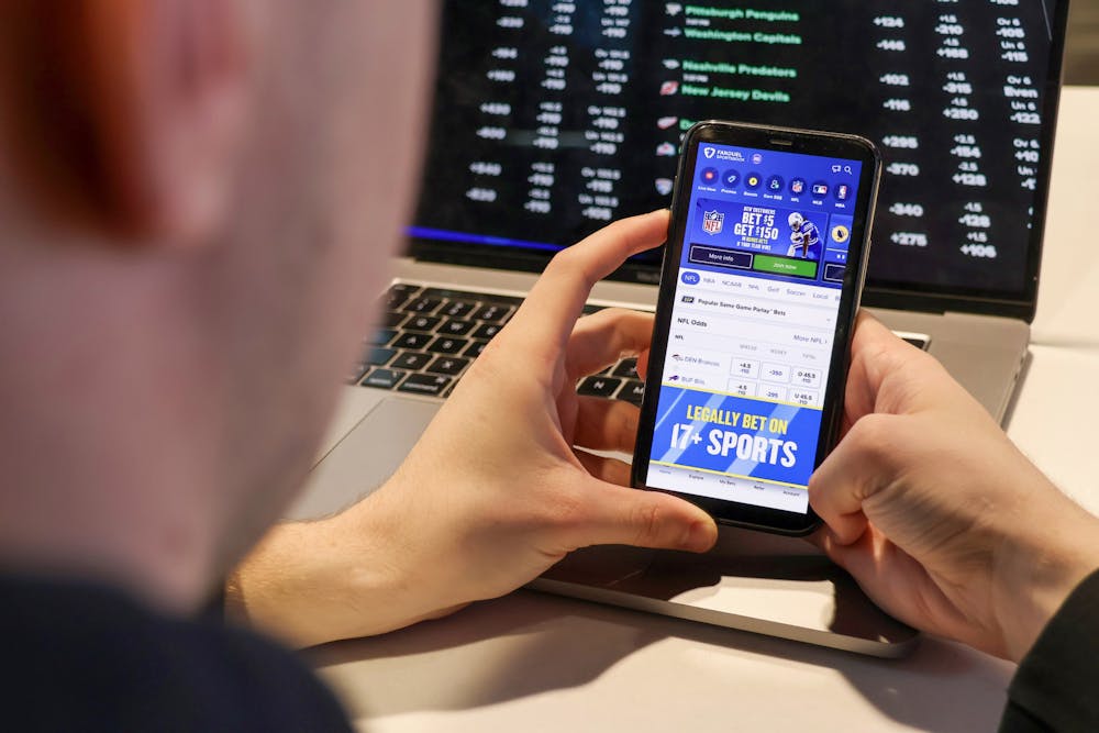 How to Play Online Poker Like a Pro 10 How to Play Online Poker Like a Pro 10